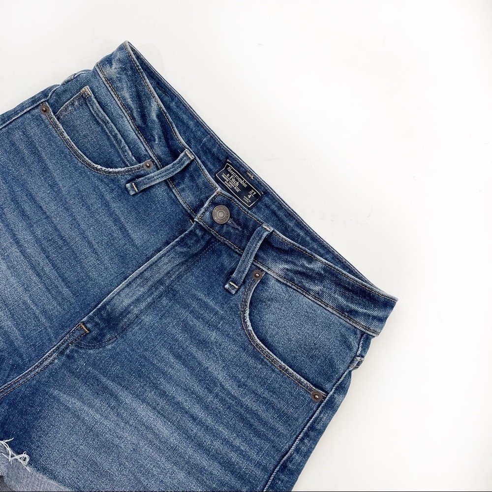 Abercrombie Simone High Rise Shorts size 27